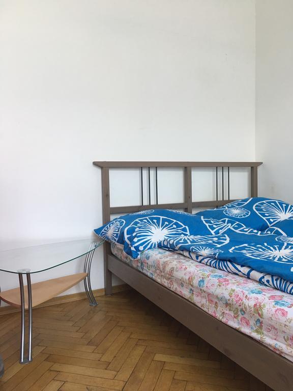Chichilli Hostel Vienna Esterno foto